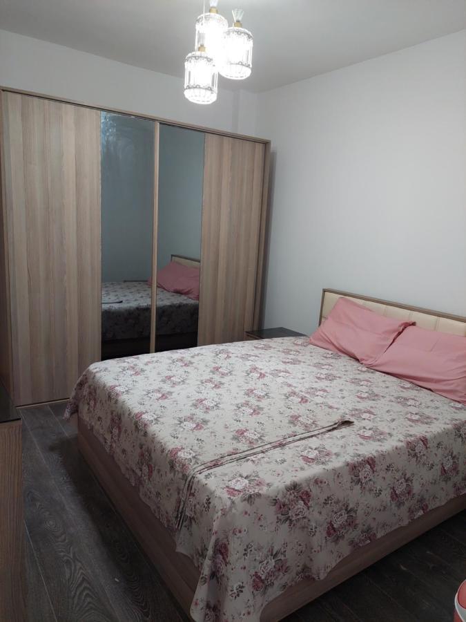 El Rehab Cozy 3 Bedrooms Apartment