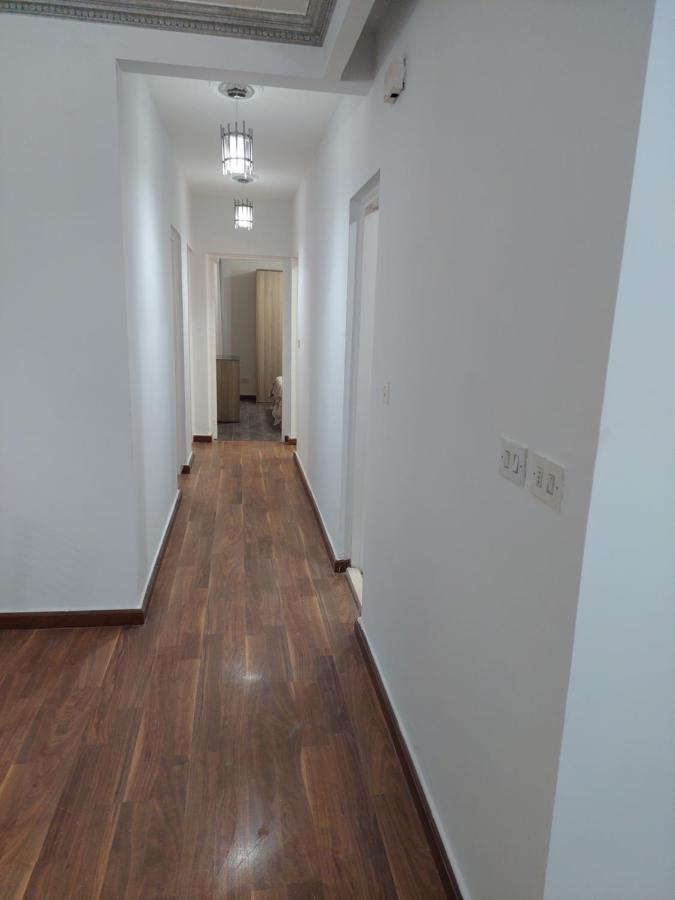 Appartamento El Rehab Cozy 3 Bedrooms Il Cairo