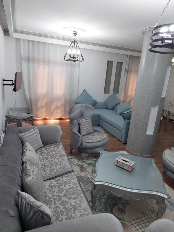 Appartamento El Rehab Cozy 3 Bedrooms Il Cairo