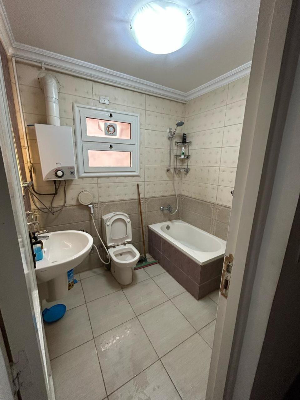 El Rehab Cozy 3 Bedrooms Appartamento
